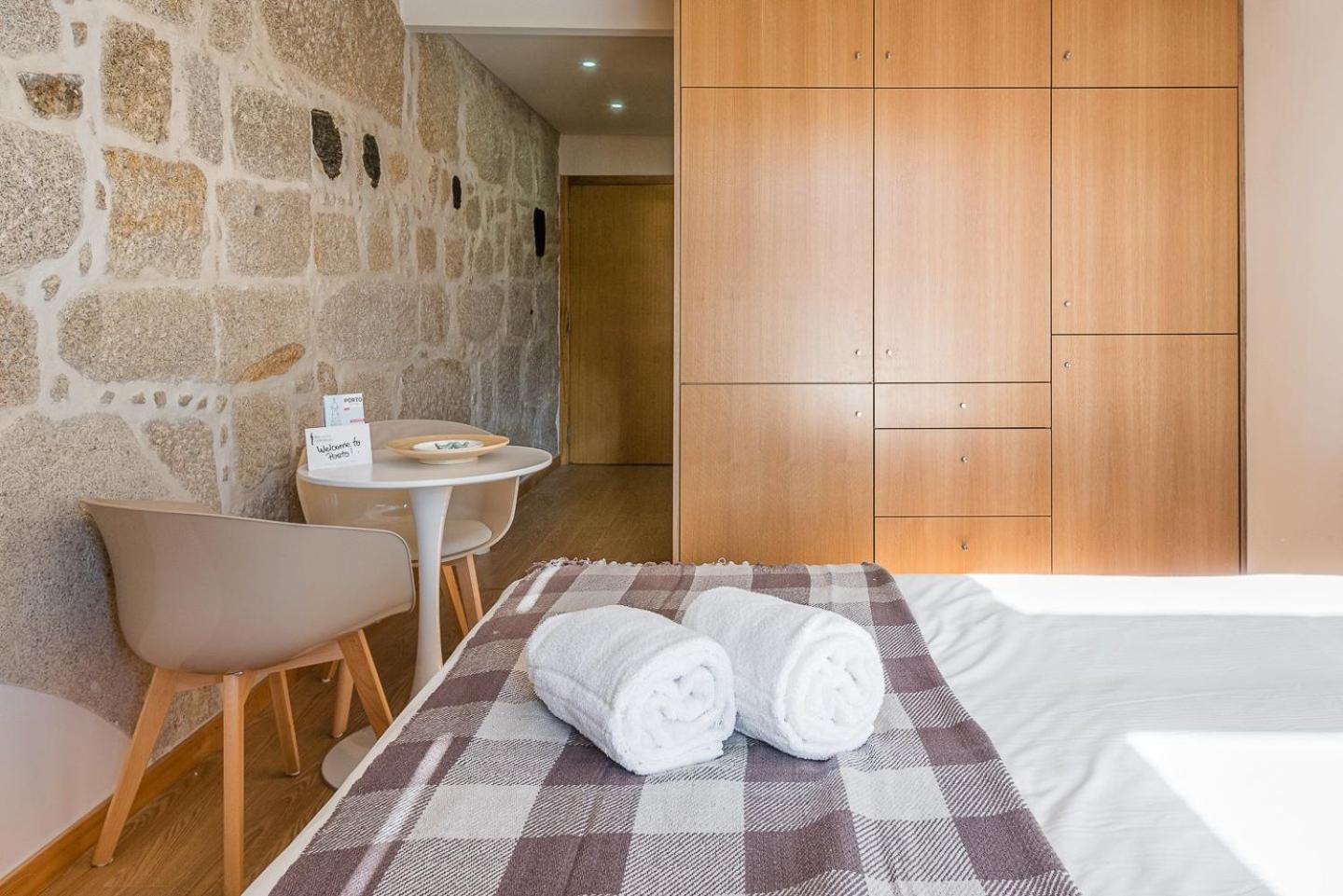 Guestready - Miragaia Stone Studios & Apartments Porto Bagian luar foto