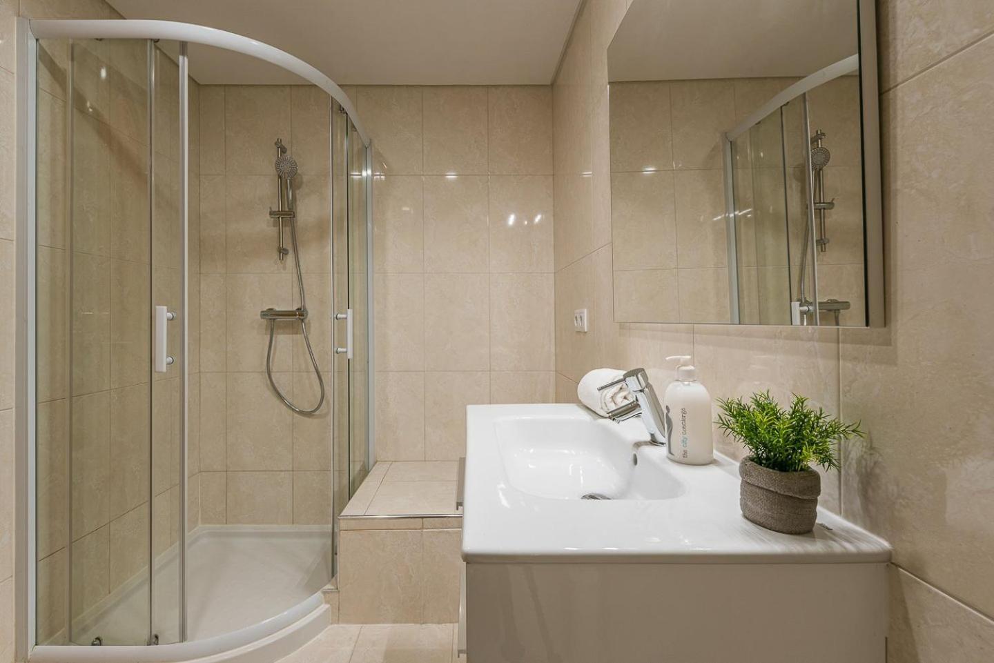 Guestready - Miragaia Stone Studios & Apartments Porto Bagian luar foto