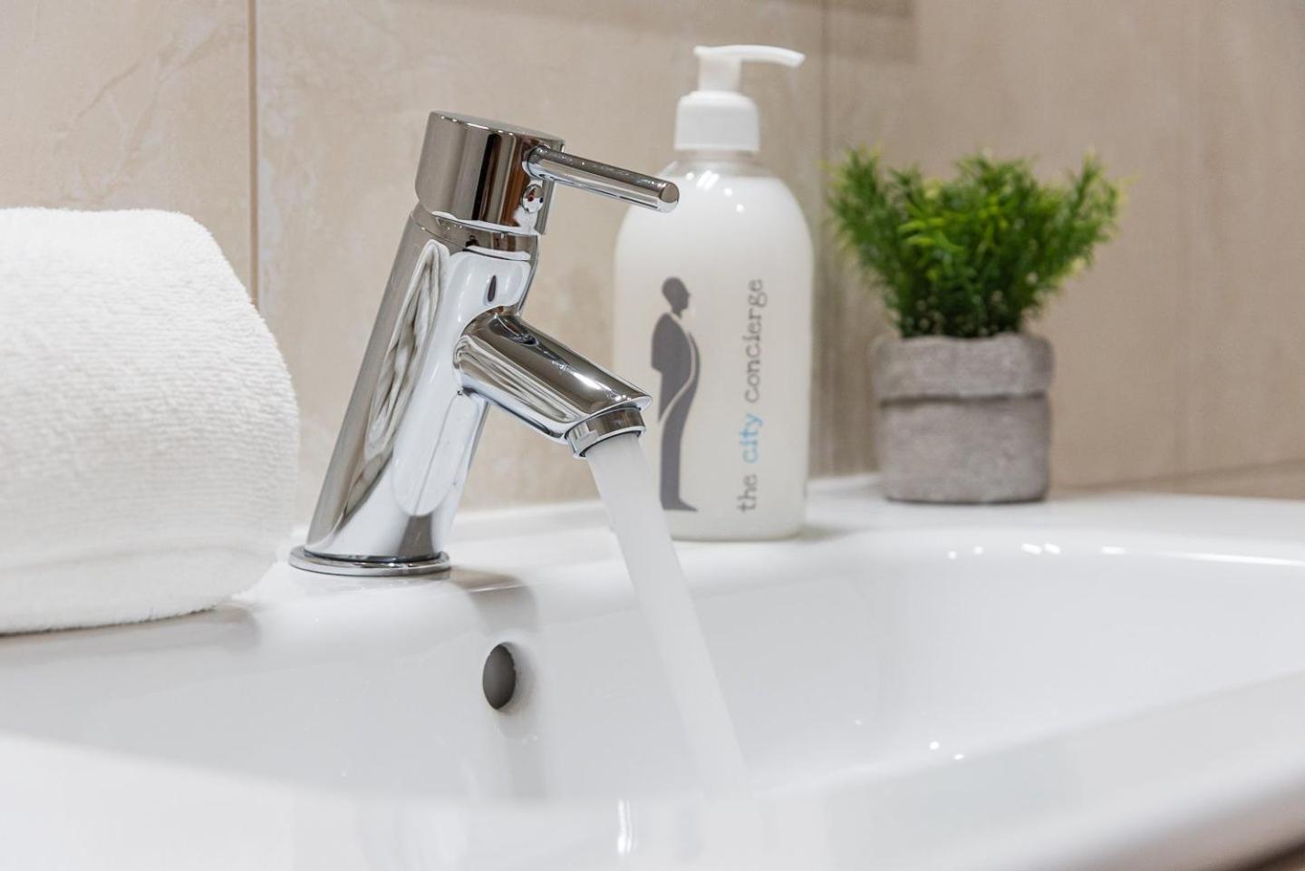 Guestready - Miragaia Stone Studios & Apartments Porto Bagian luar foto
